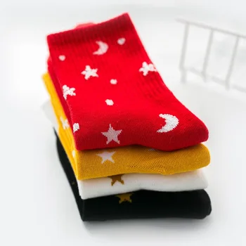 Чорапи Дамски Пролетни Дамски Памучни Harajuku Звезди Луната Модерни Спортни Чорапи Kawaii Корейски Стил Femme Calcetines Mujer Подарък За Момичета