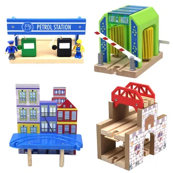 Аксесоар за дървени влакове, Платформа за миене на коли в железопътния кръстопът Дървени железопътни линии Монтесори Играчки за момчета